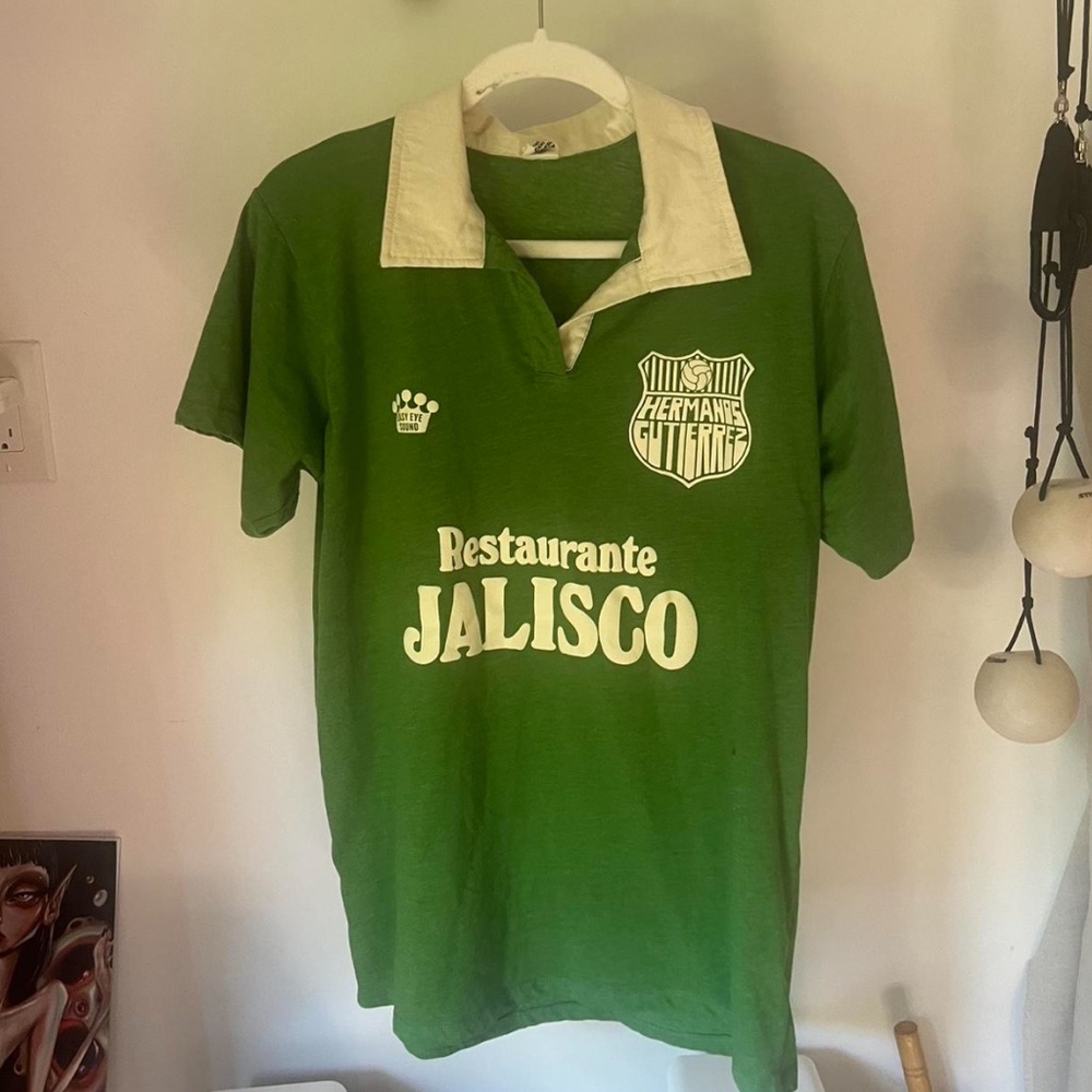 hermanos gutierrez merch tee